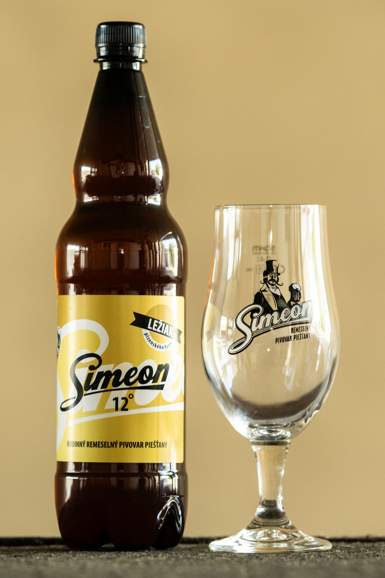 Simeon Pilsner 12° Plzenský typ alk.4,8% 1L