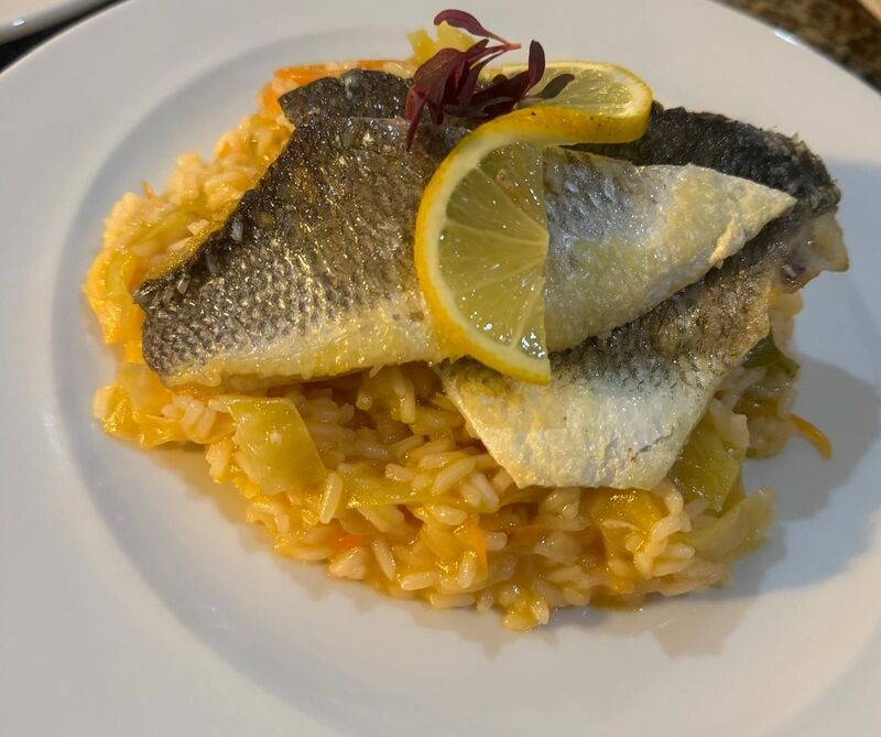 Filete de Robalo com Arroz de Legumes