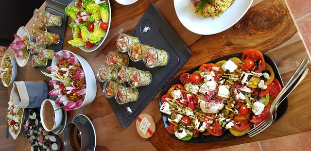 Gourmandises en Buffet // Garden Party,,Gourmandises en Buffet // Garden Party