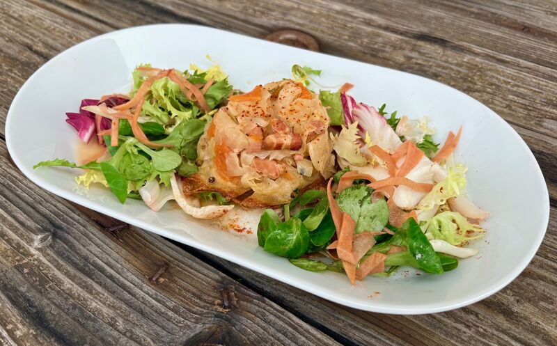 Tatin de choux, carottes & lardons