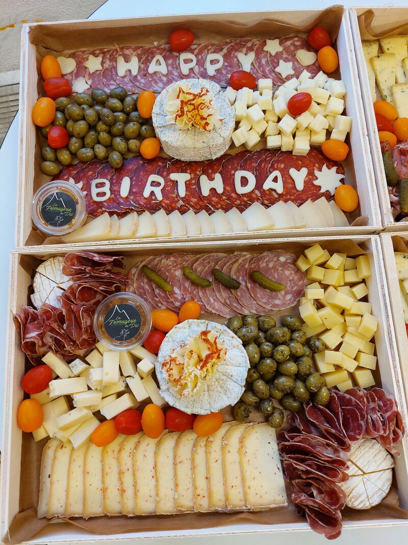 plateaux anniversaire 