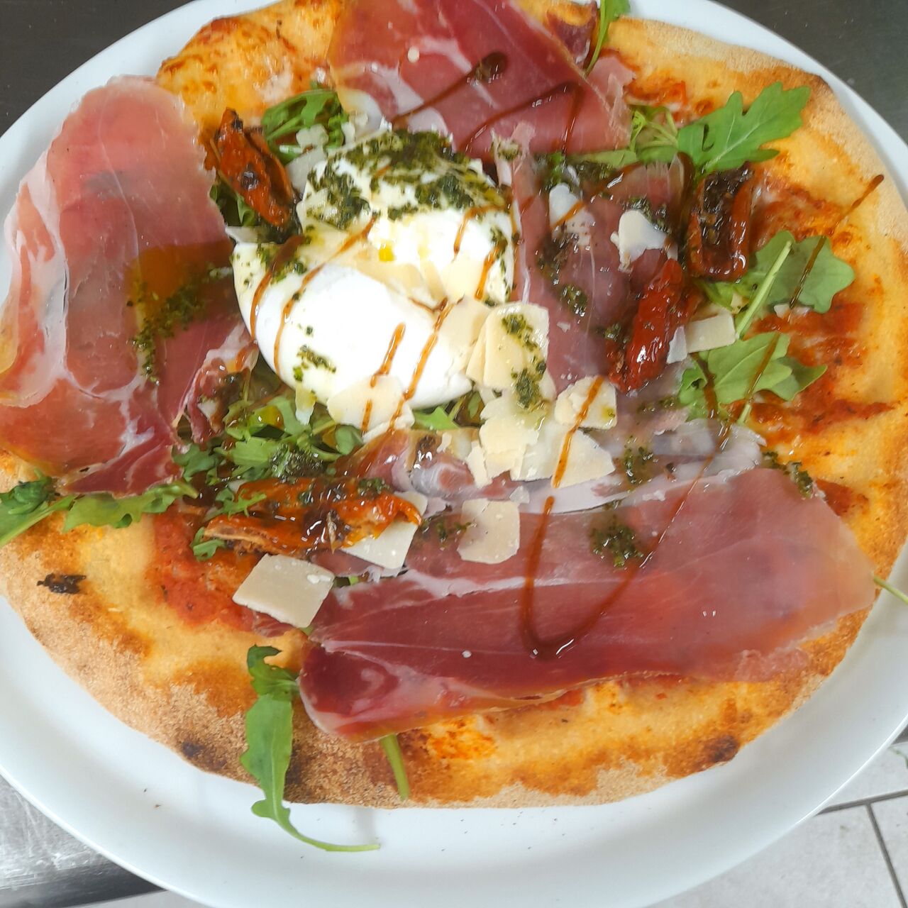 pizza buffala jambon cru 