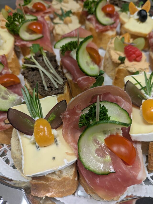 Canapés á 2,80 €