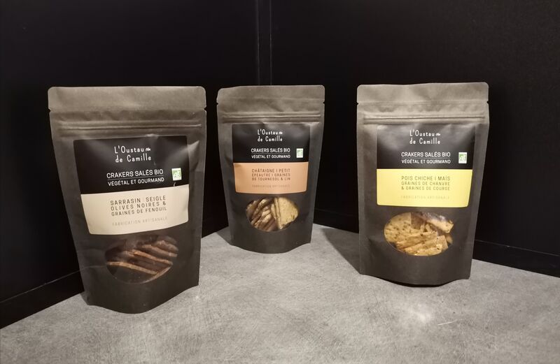 Crackers bio différents parfums sachet de 100g=5.90€ le sachet