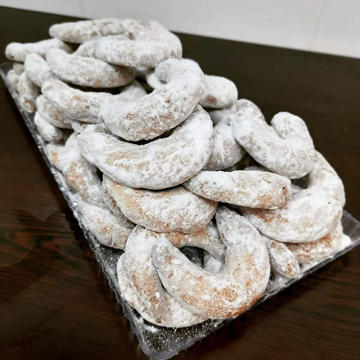 Cornulețe fragede cu nuca