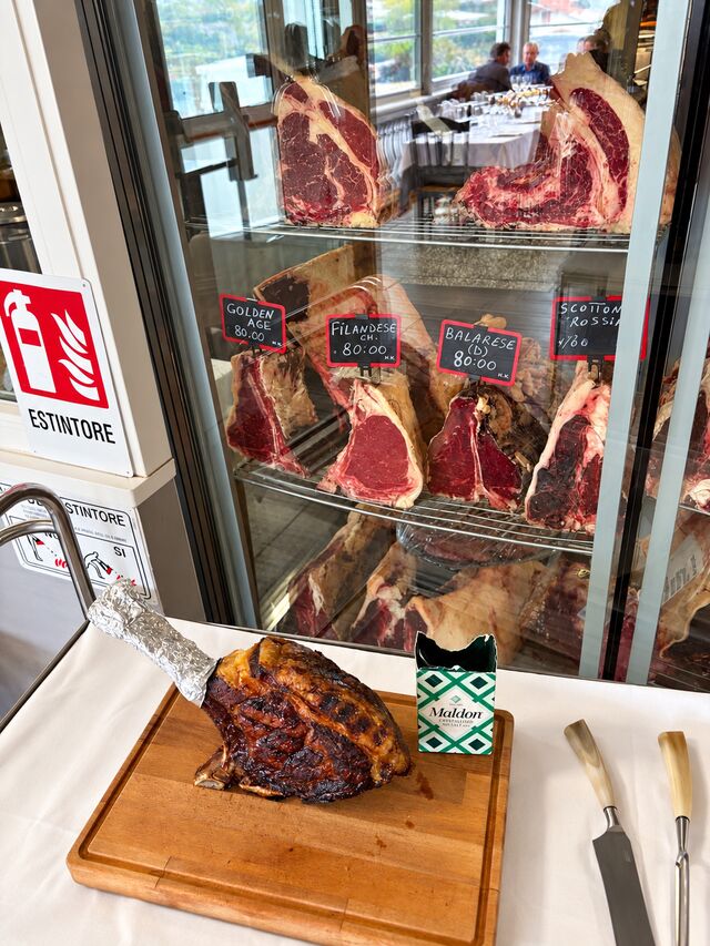 TOMAHAWK 