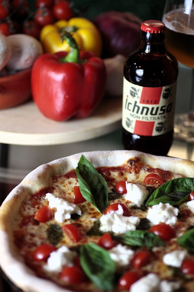 La nuestra pizza Genovese