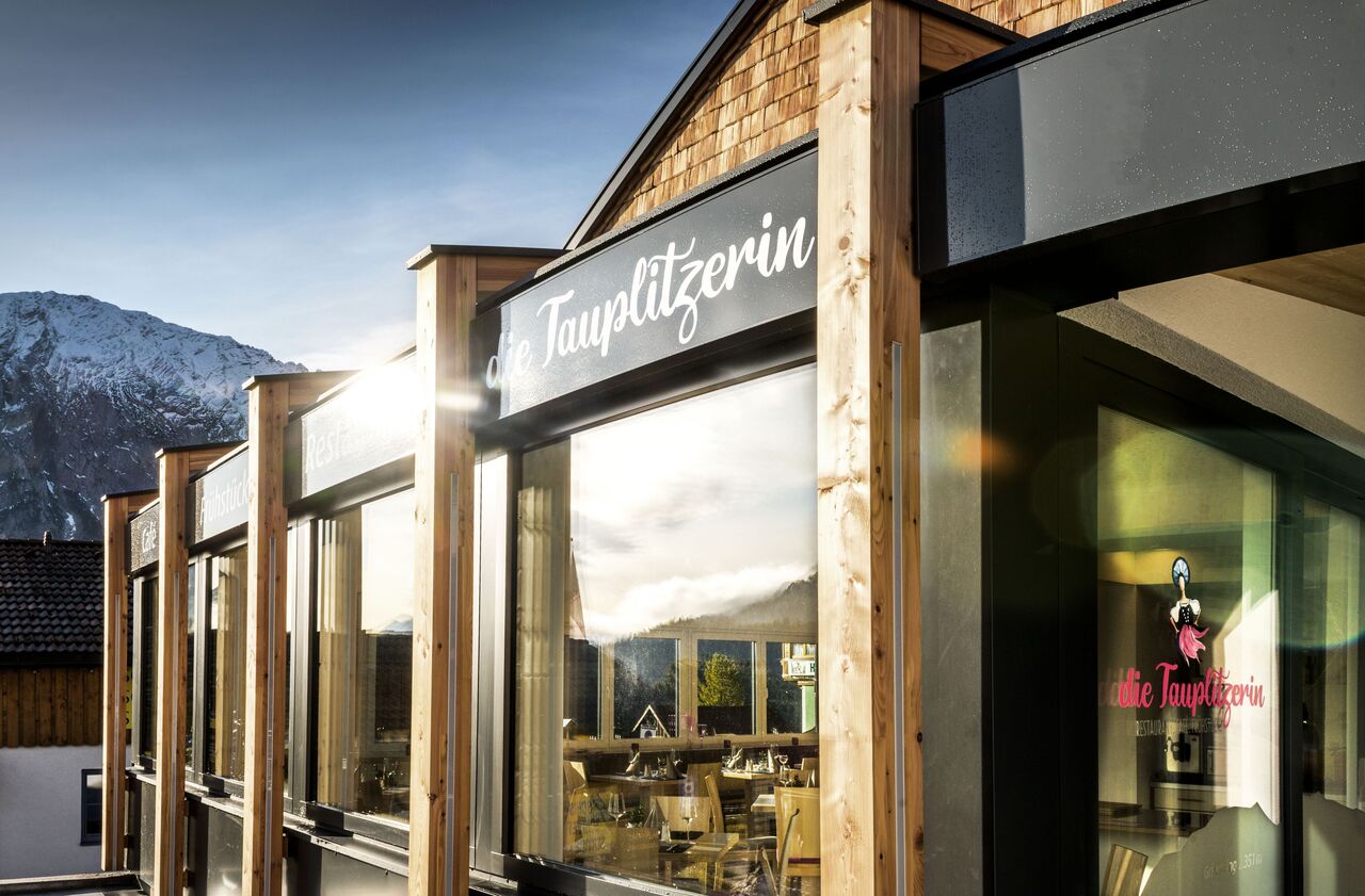 ,,,,,,,,,,,,,,,,,,,,,,,,,,,,,,,,,,,,,,,