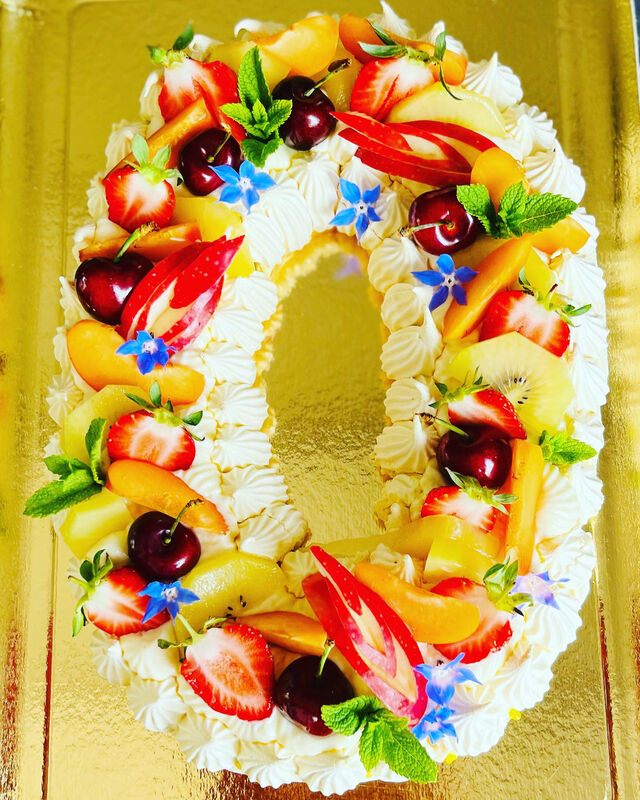 Number cake Pavlova
Mousse gingembre et multifruits