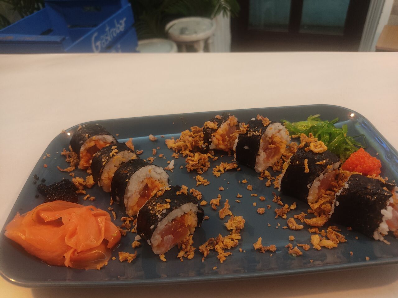 Spicy roll (Maki relleno de atún picante)