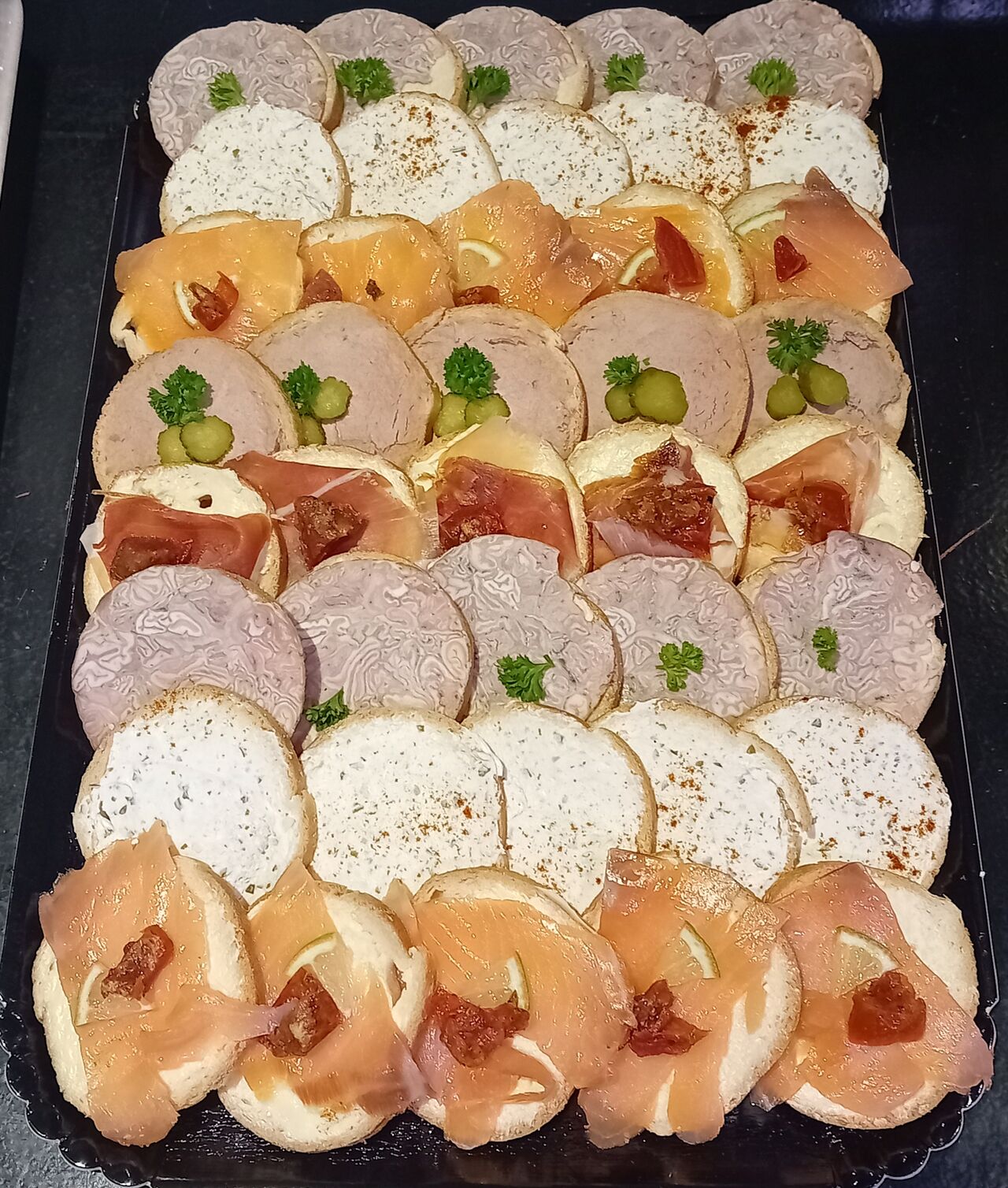 Plateau apéritif. 0.90€ pièce