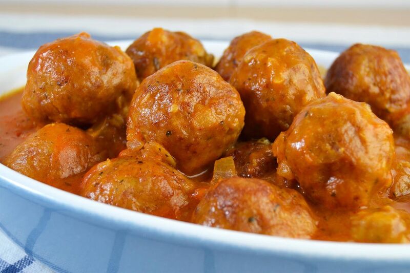 Albóndigas de pollo en salsa