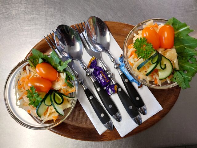 Auftakt mit leckeren Salat