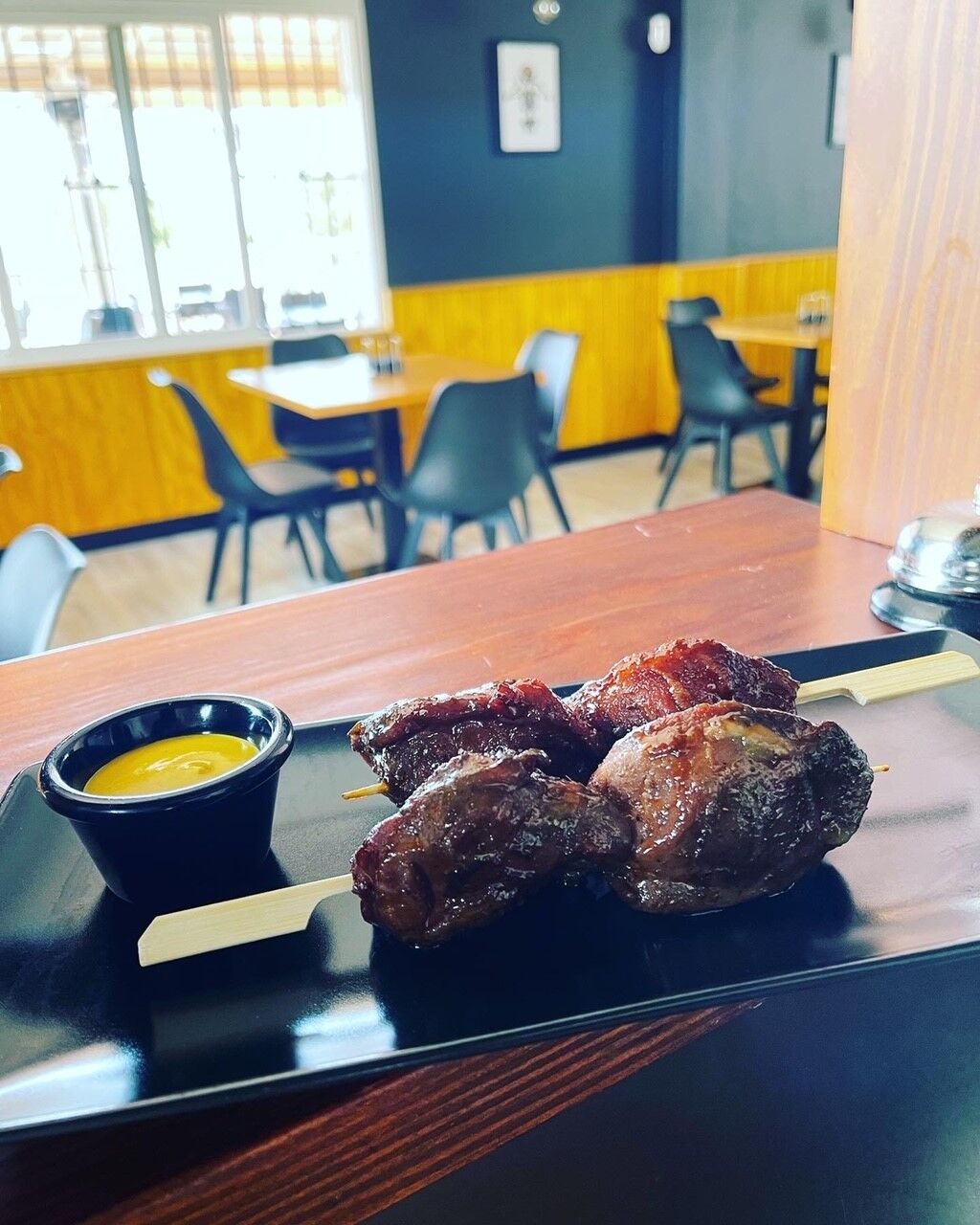 Yakitori de carrilleras