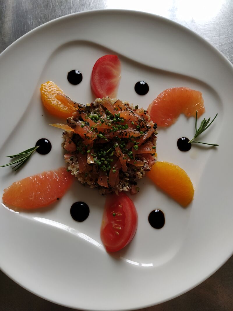 Salade de quinoa d'Anjou au saumon gravlax