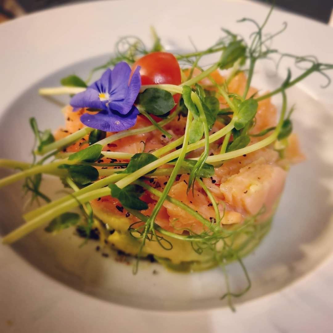 Tartare de saumon à l'avocat