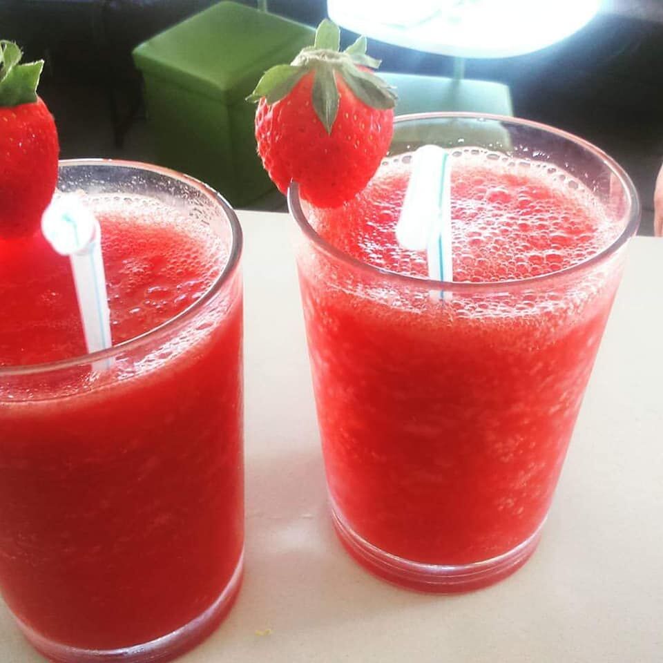 Sumos 100% polpa de fruta naturalMorangoLaranjaMamãoGoiabaMaracujáMangaGoiaba