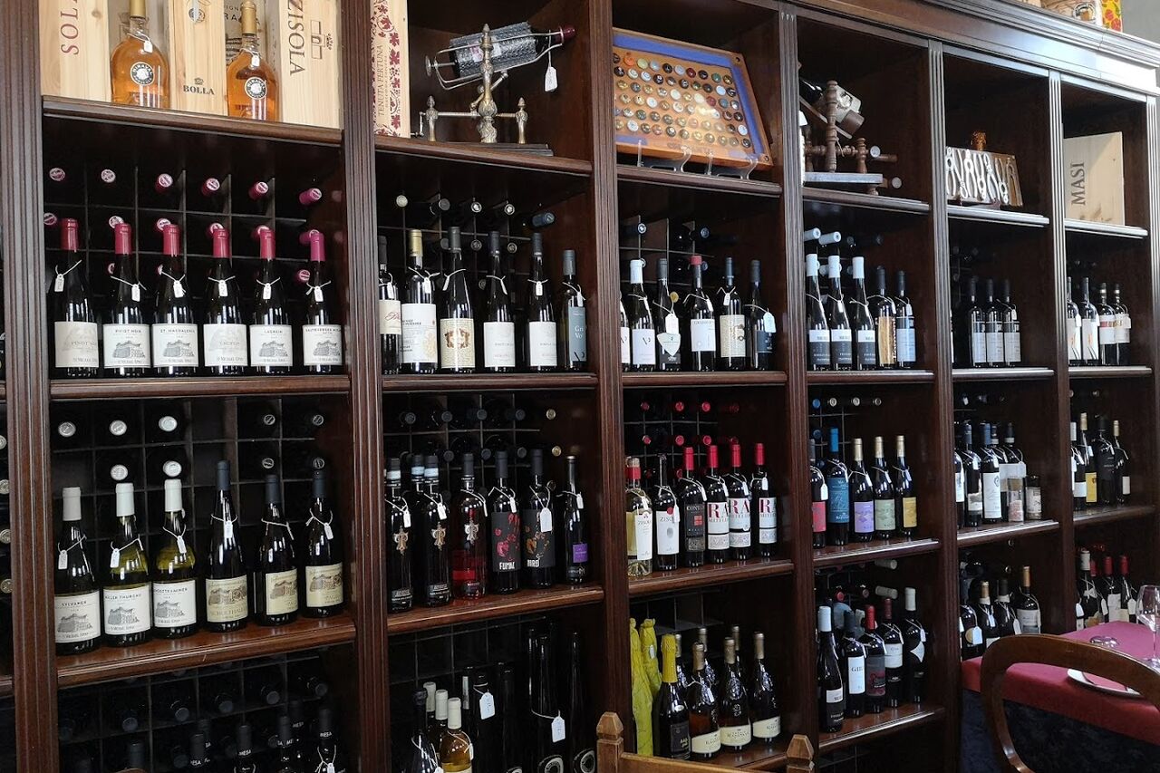 SELEZIONE VINI