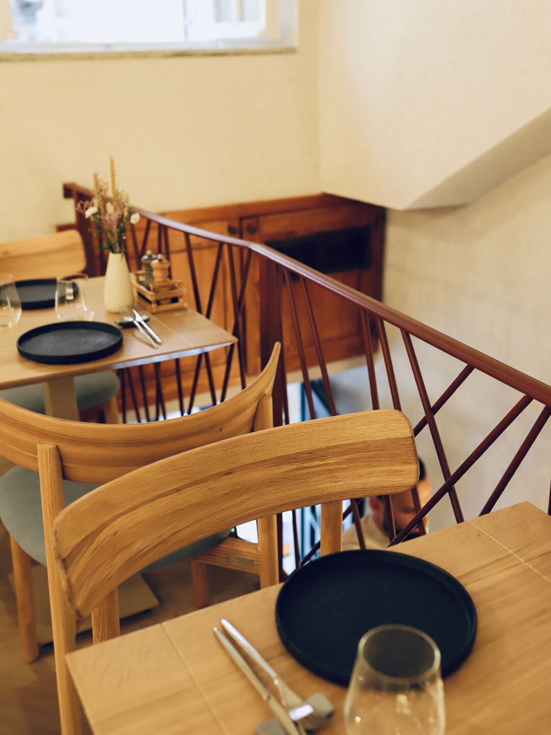  Cozy Dining Corner – Public Old Town