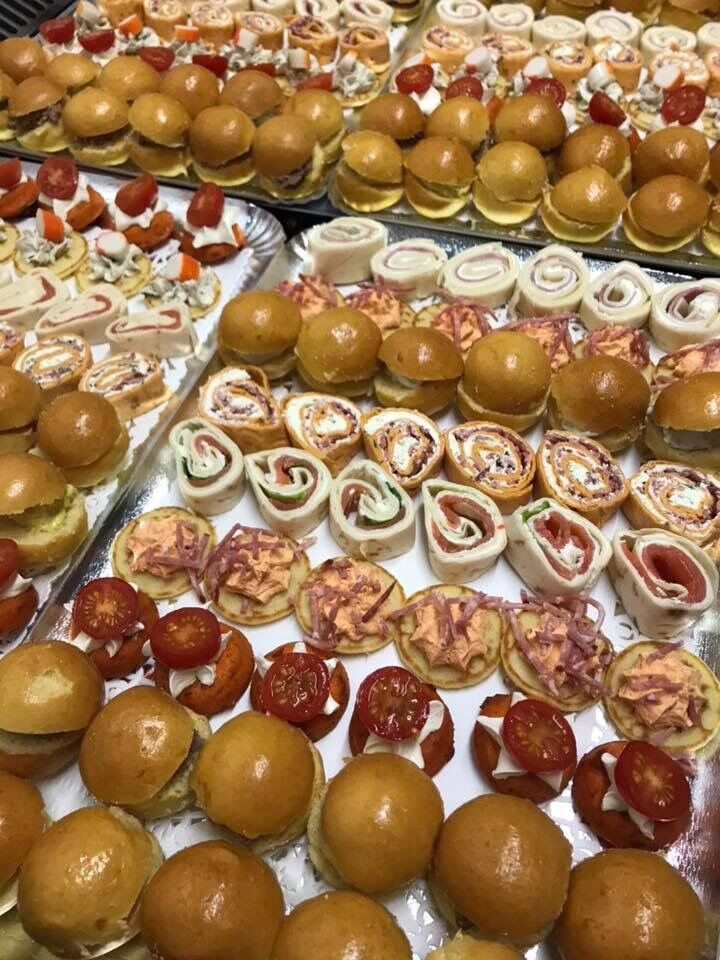 Assortiment toasts froid
21€ les 40 pièces
11€ les 20 pièces