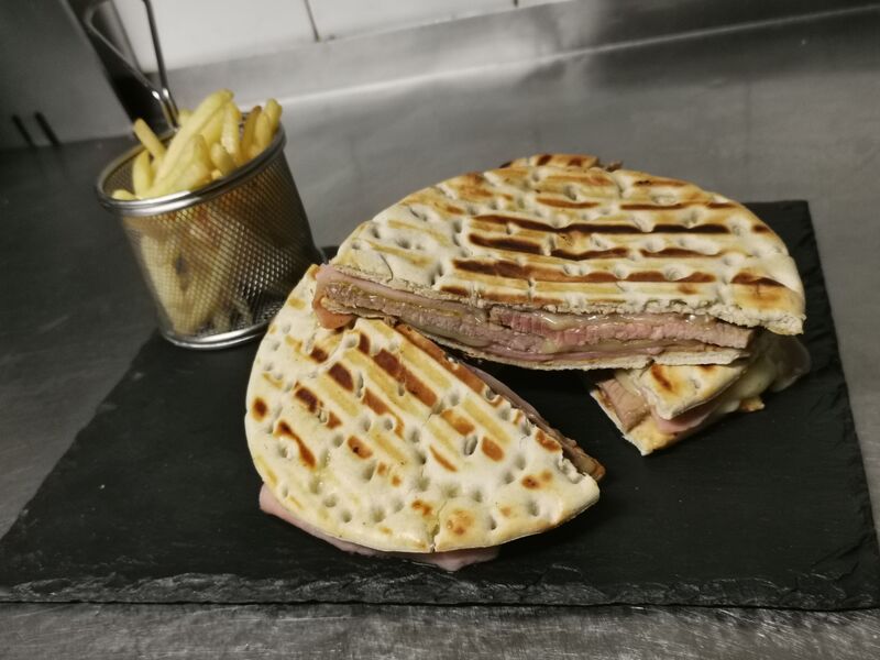 Prego em pão Estrela