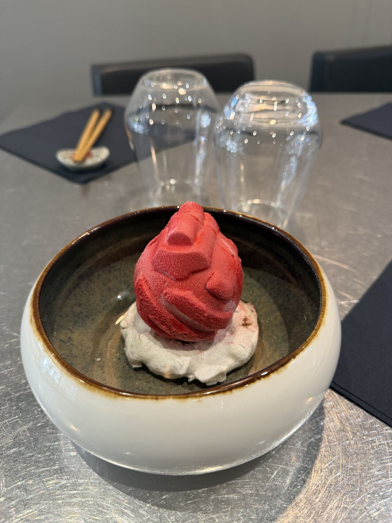 boule de nöel au yuzu et fruits rouges 