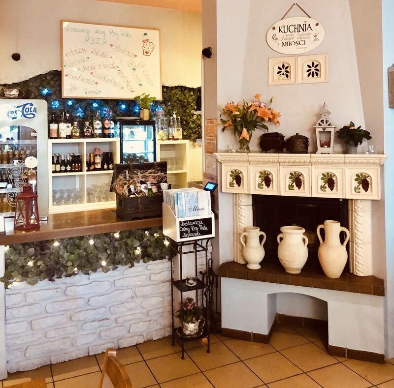 Wystrój Restauracji Cztery Pory Roku - Bar 