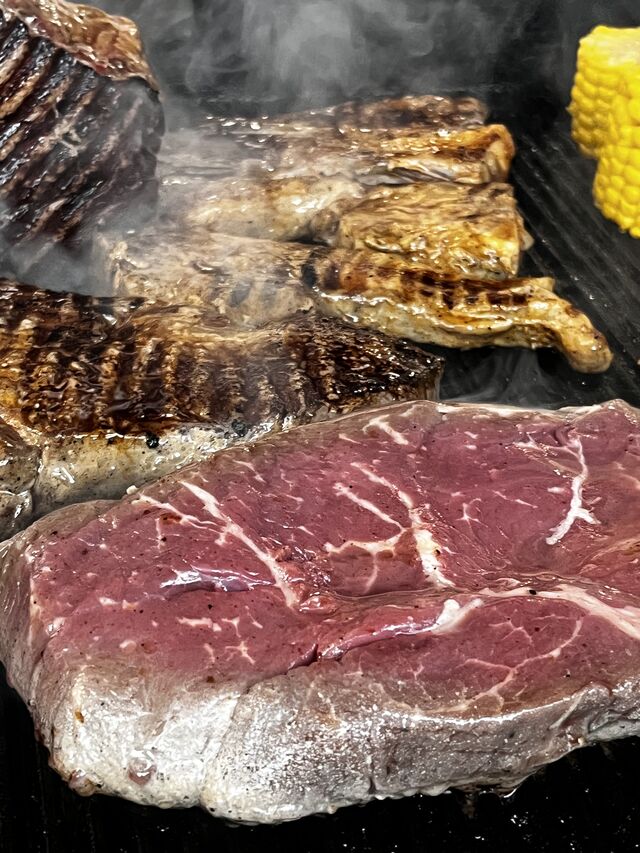 Gegrilltes Fleisch