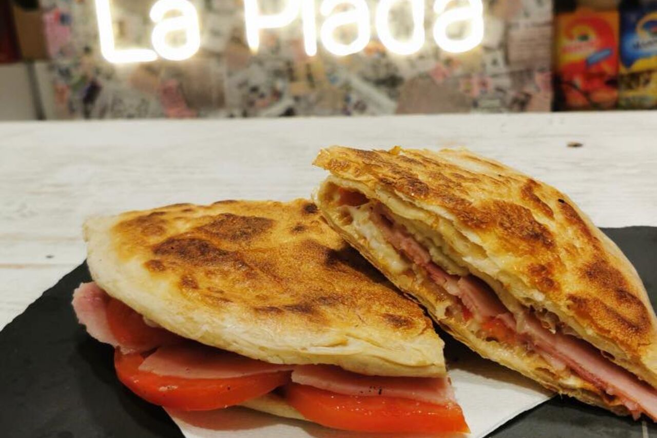 LA REPUBBLICA DELLA PIADA