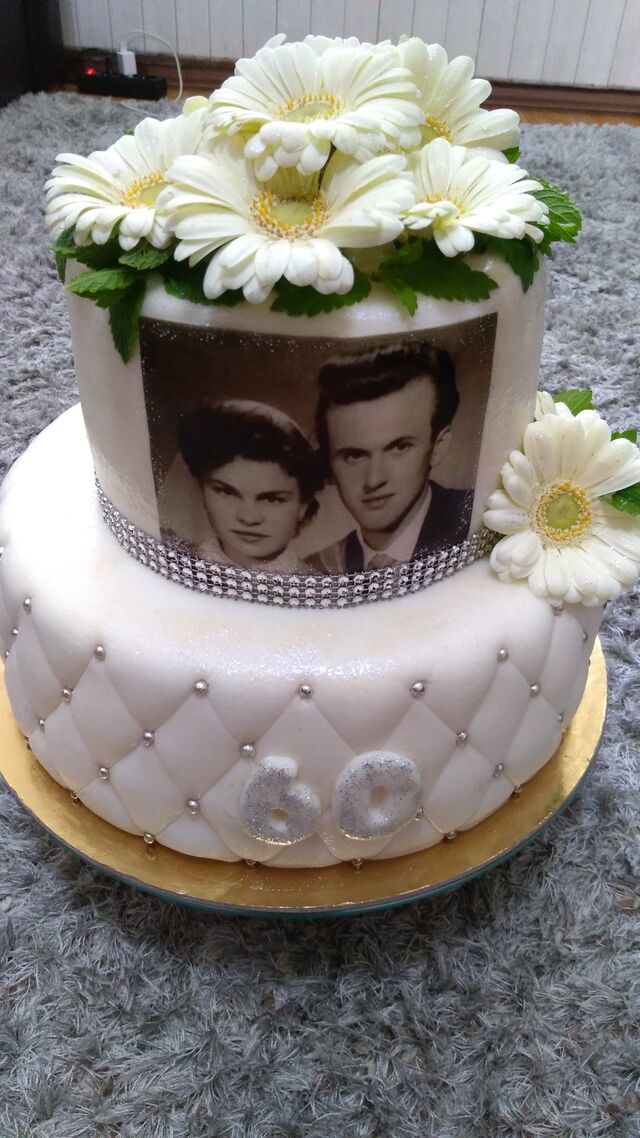Svatební dort k výročí