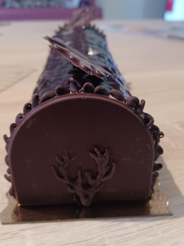bûche de Noel 3 chocolats croustillant praliné