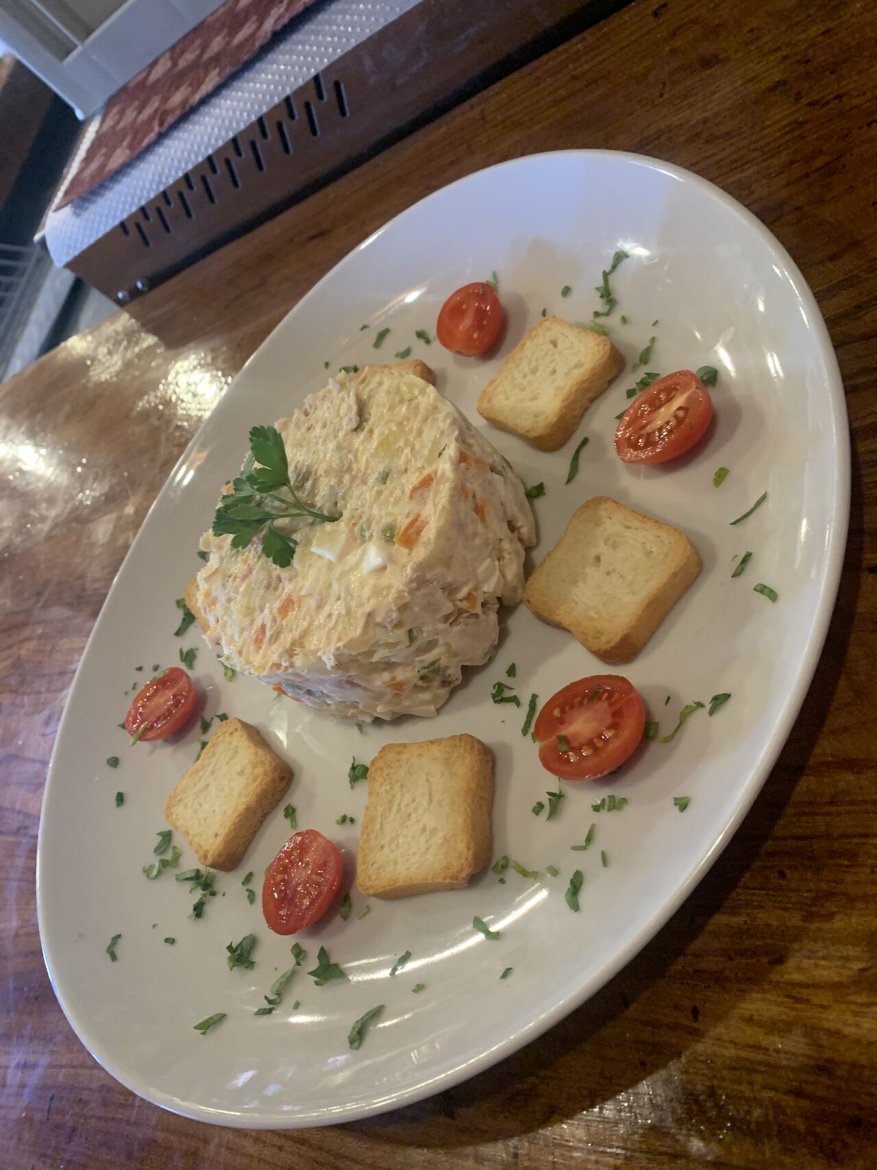 Ensaladilla rusa (verano). 