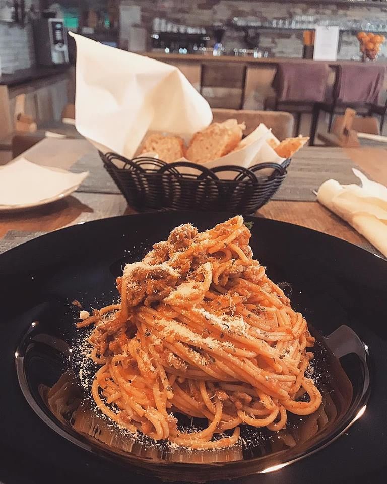 Posjetite nas i uzivajte u proljetnim dnevnim ponudama po niskim cijenama... Vas Downtown!