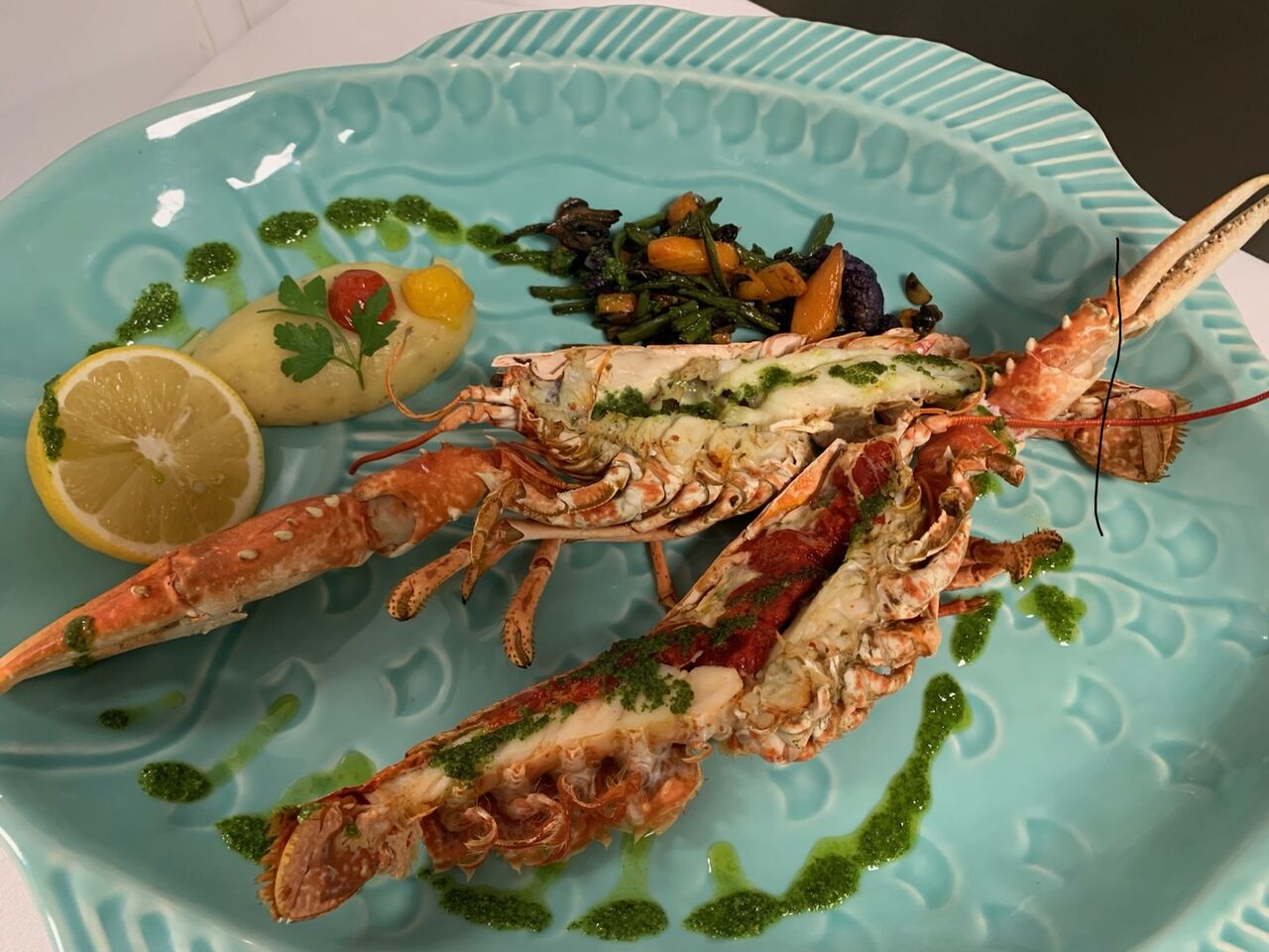 Homard bleu du vivier à pêcher soit-même