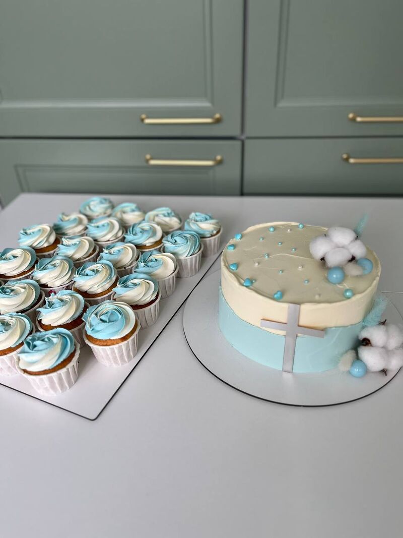 Gâteau baptême + Cup-cakes