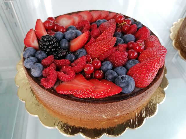 BrasaCrostata cioccolato e frutti rossi