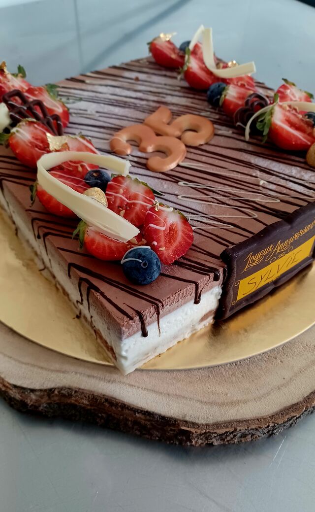 2 chocolats croustillant praliné
Pâtiss'Émoi 