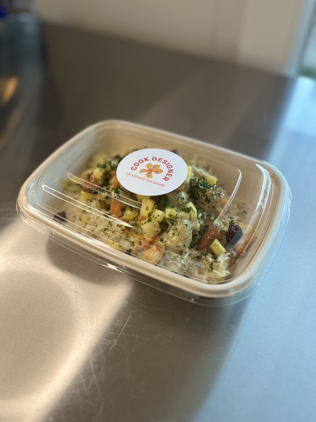 Fricassée de dinde au curry, lait de coco, riz madras