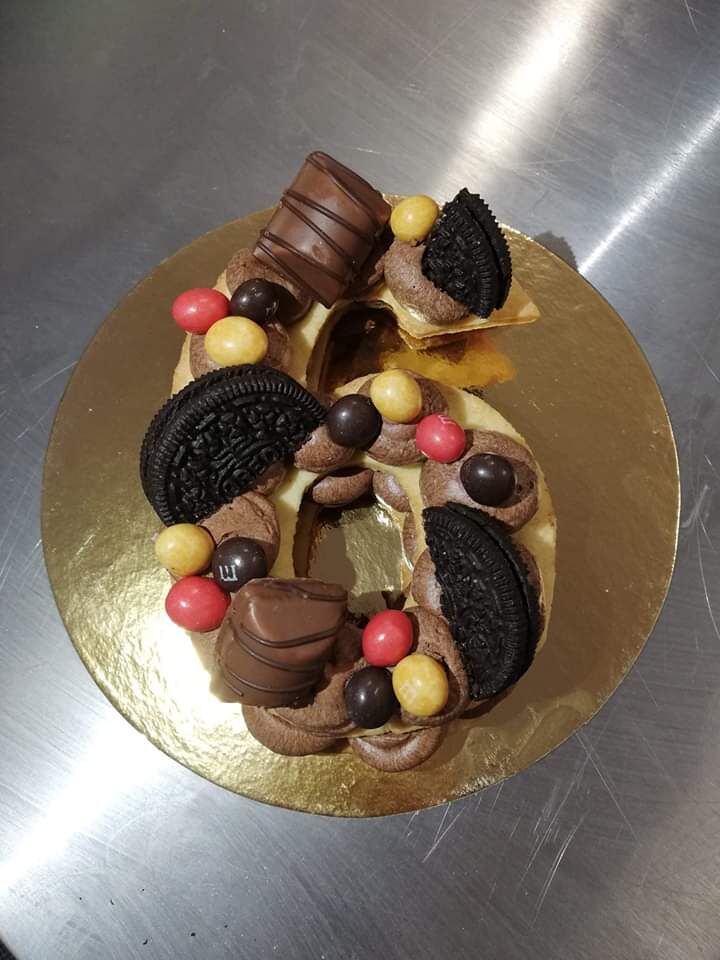 Number cake chocolat