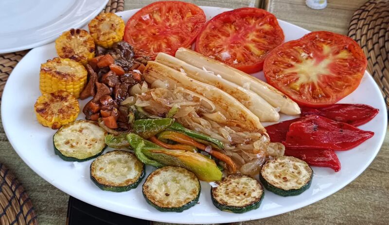 Parrilla de Verduras Frescas de Nuestro Huerto