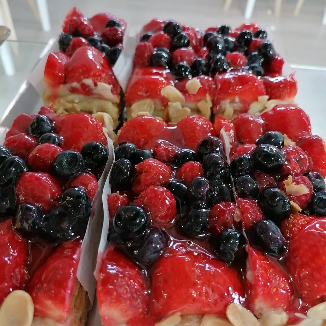 Mil Folhas Frutos Vermelhos