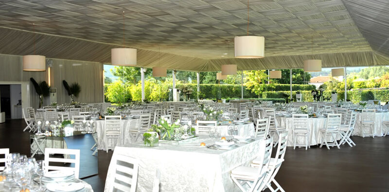 QUINTA DE S.JOÃO
A Famosa Quinta tem um espaço para albergar mais de 1000 pessoas, ideal para; Casamentos, Batizados, etc.
