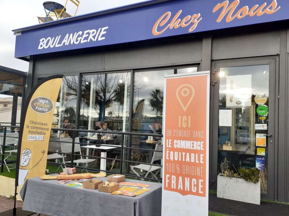 Nous utilisons une farine française éthique. Enfin un label qui garantit aux agriculteurs français un revenu juste et durable !