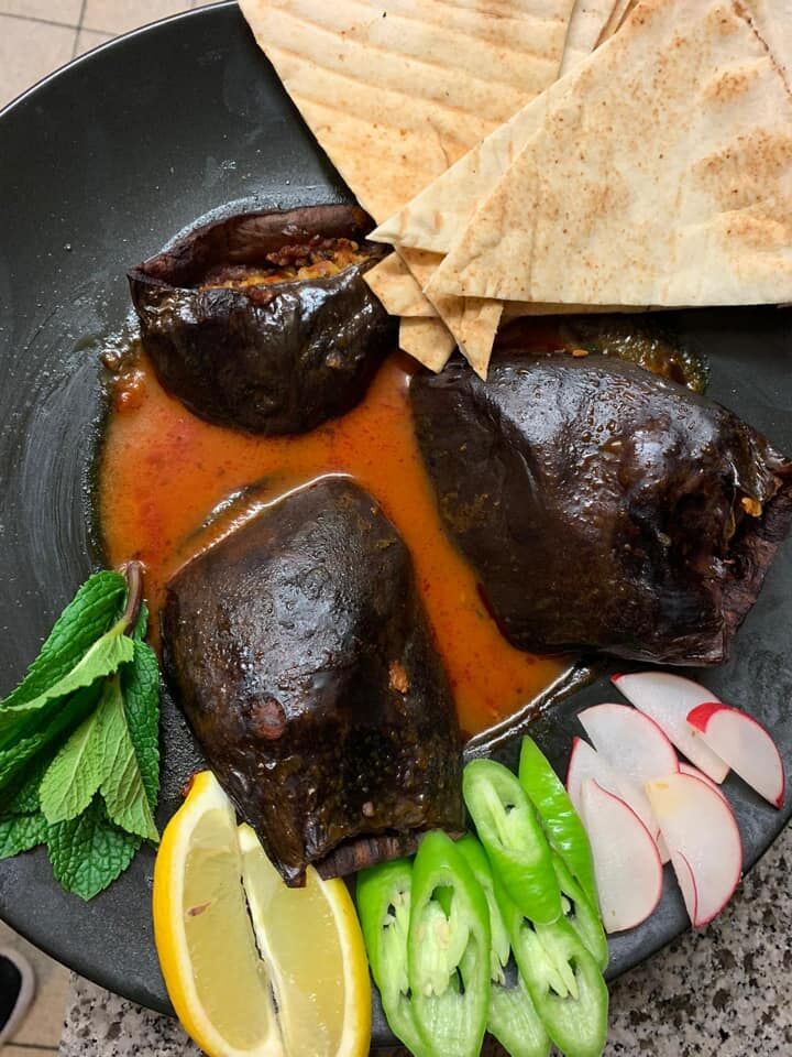 Mohschi Bulger/Gefüllte Auberginen