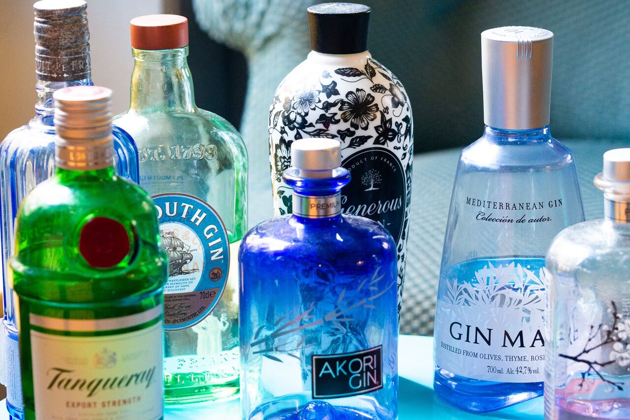 Amatrices et amateurs de gin