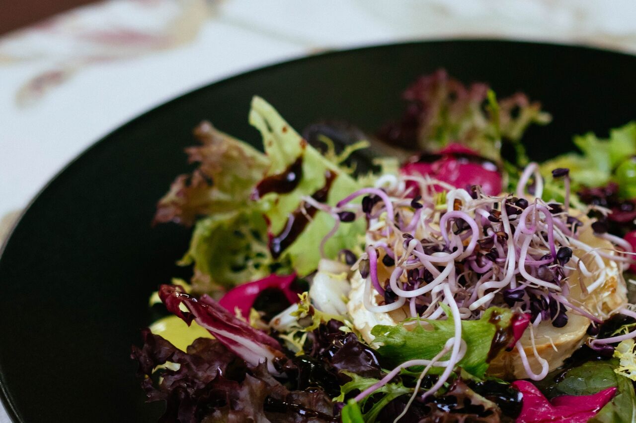 Frische und gesunde Salate