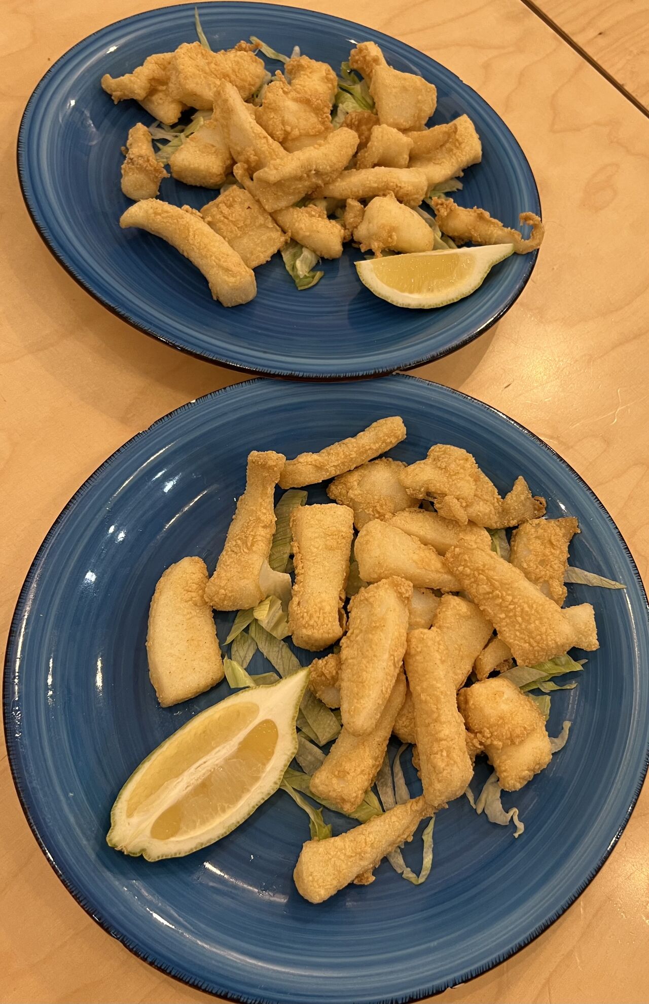 2 Raciónes de Chocos fritos.