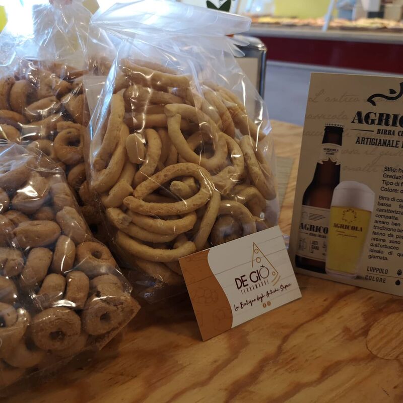 I nostri taralli, dai piccolini ai tradizionali sino alle scaldatelle