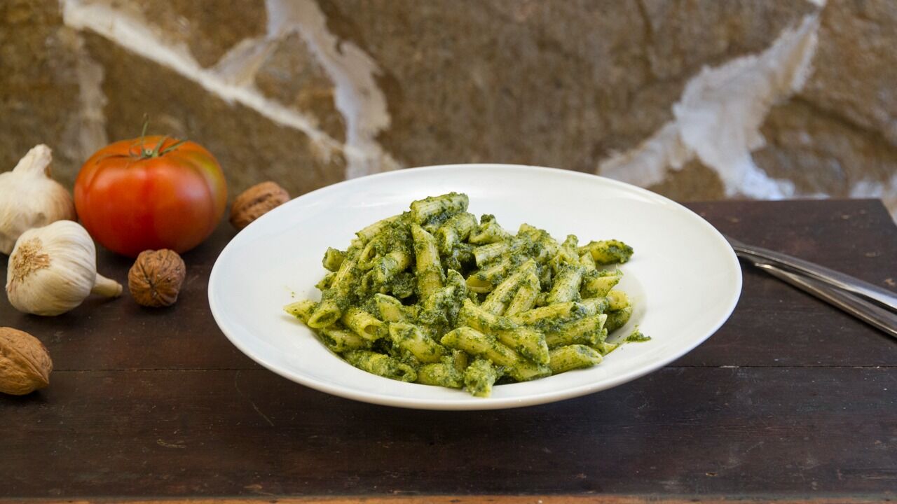 Pasta al pesto de albahaca