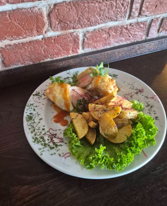 Bravčová panenka v lístkovom cestíčku